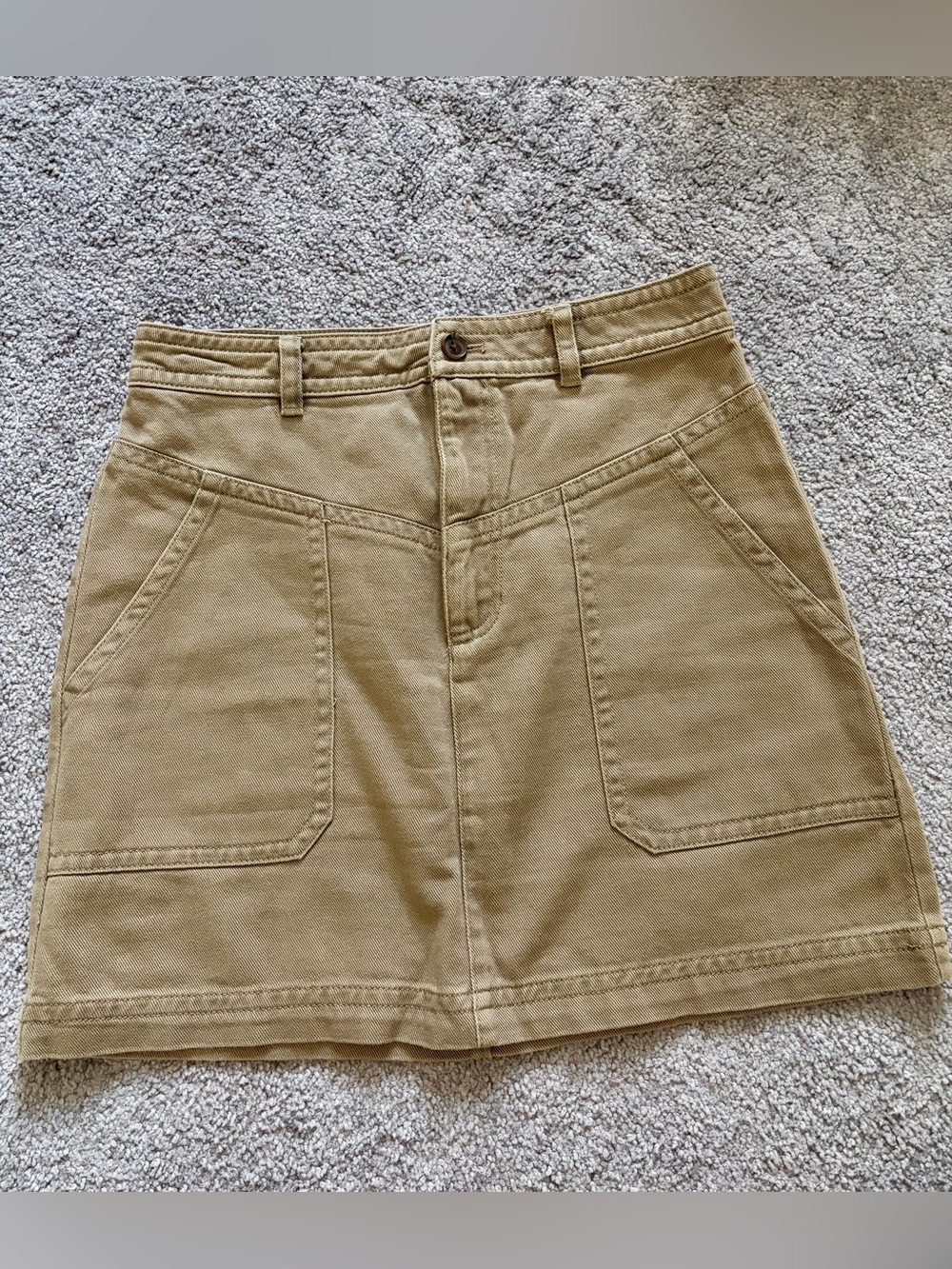 Banana Republic High Waisted Twill A-Line Mini Skirt. Color Khaki/Tan. Size 4.